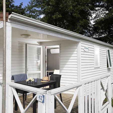 Camping Les Nysades Hotel Mirepoix  Bagian luar foto